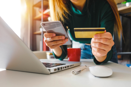 woman making ecommerce purchase